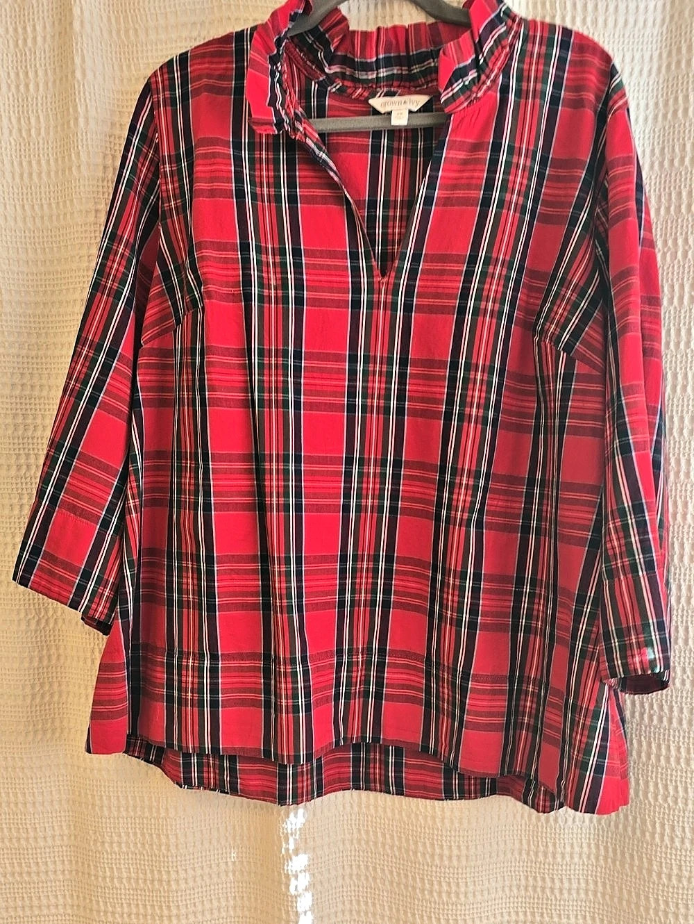 Crown & Ivy Plaid Top Red & Black Size 2X NWOT